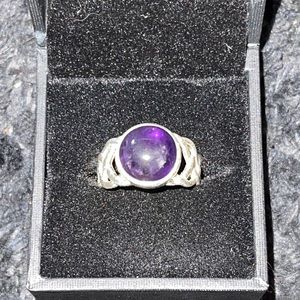 Amethyst sterling silver ring .925 size 8.5